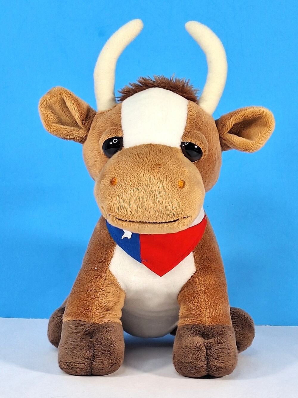 Texas Products Longhorn Steer Plush 11” Bevo Style Texas Flag Bandana UT Fan